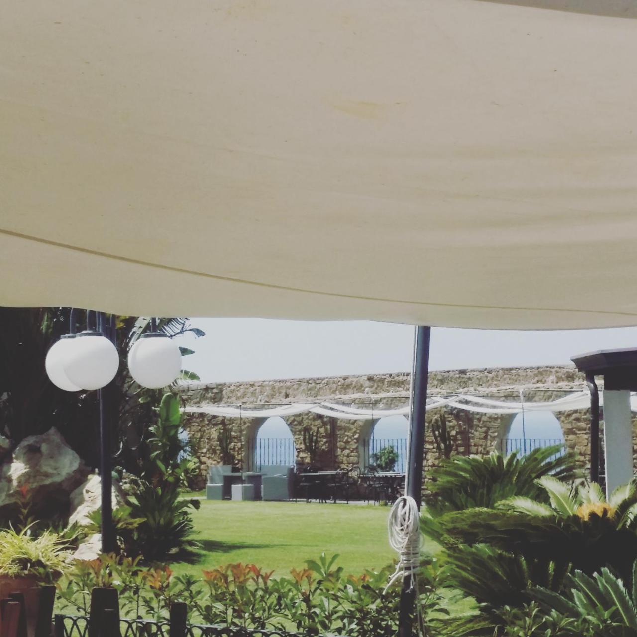 B&B Villa Rosalia Procida Eksteriør billede