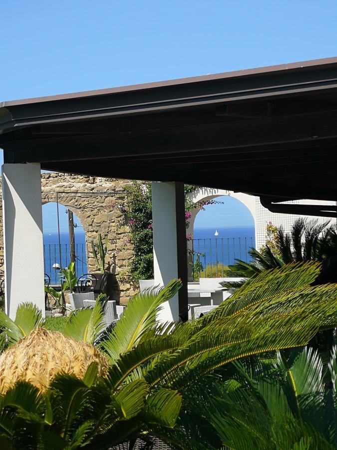 B&B Villa Rosalia Procida Eksteriør billede